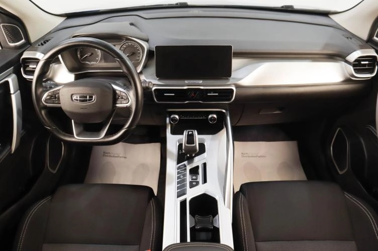 Geely Coolray 9 из 22