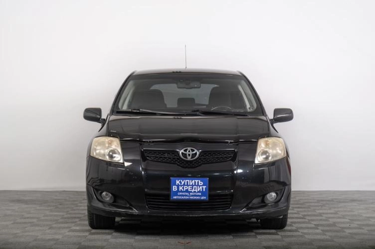 Toyota Auris 3 из 6