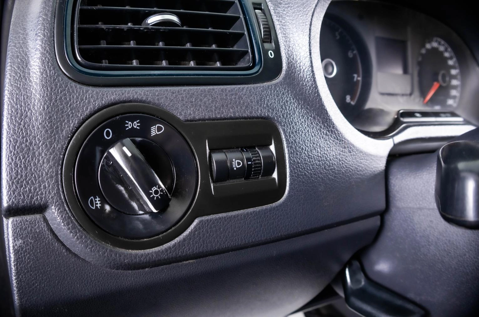 Volkswagen Polo 18 из 20