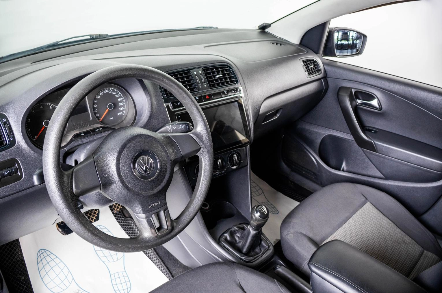 Volkswagen Polo 7 из 20