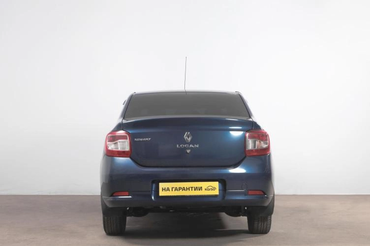 Renault Logan 5 из 6