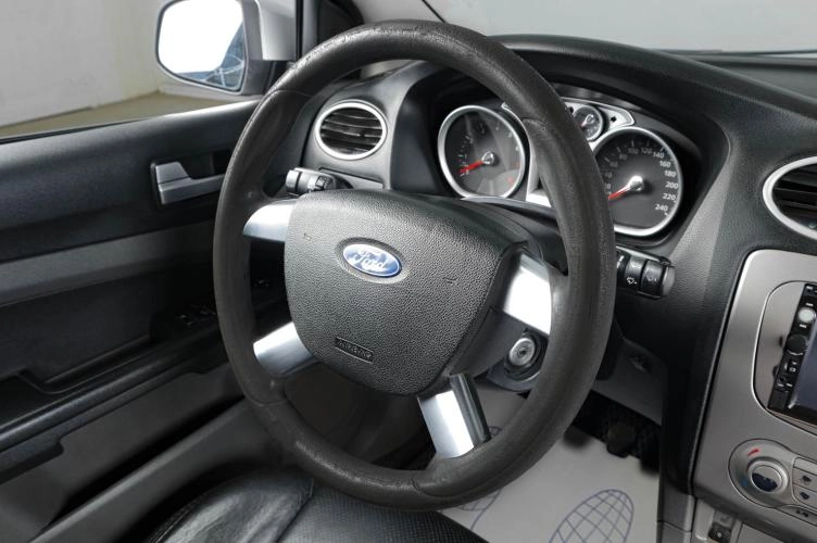 Ford Focus 11 из 16