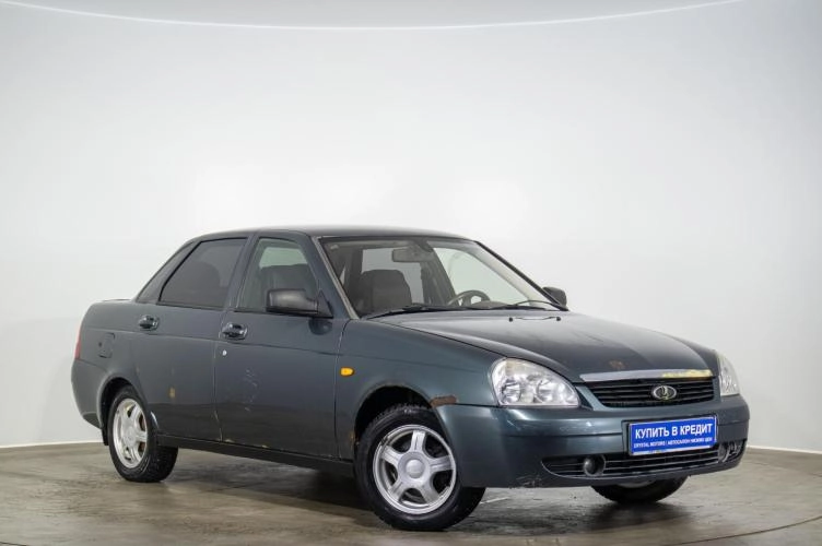 ВАЗ (LADA) Priora 1 из 6