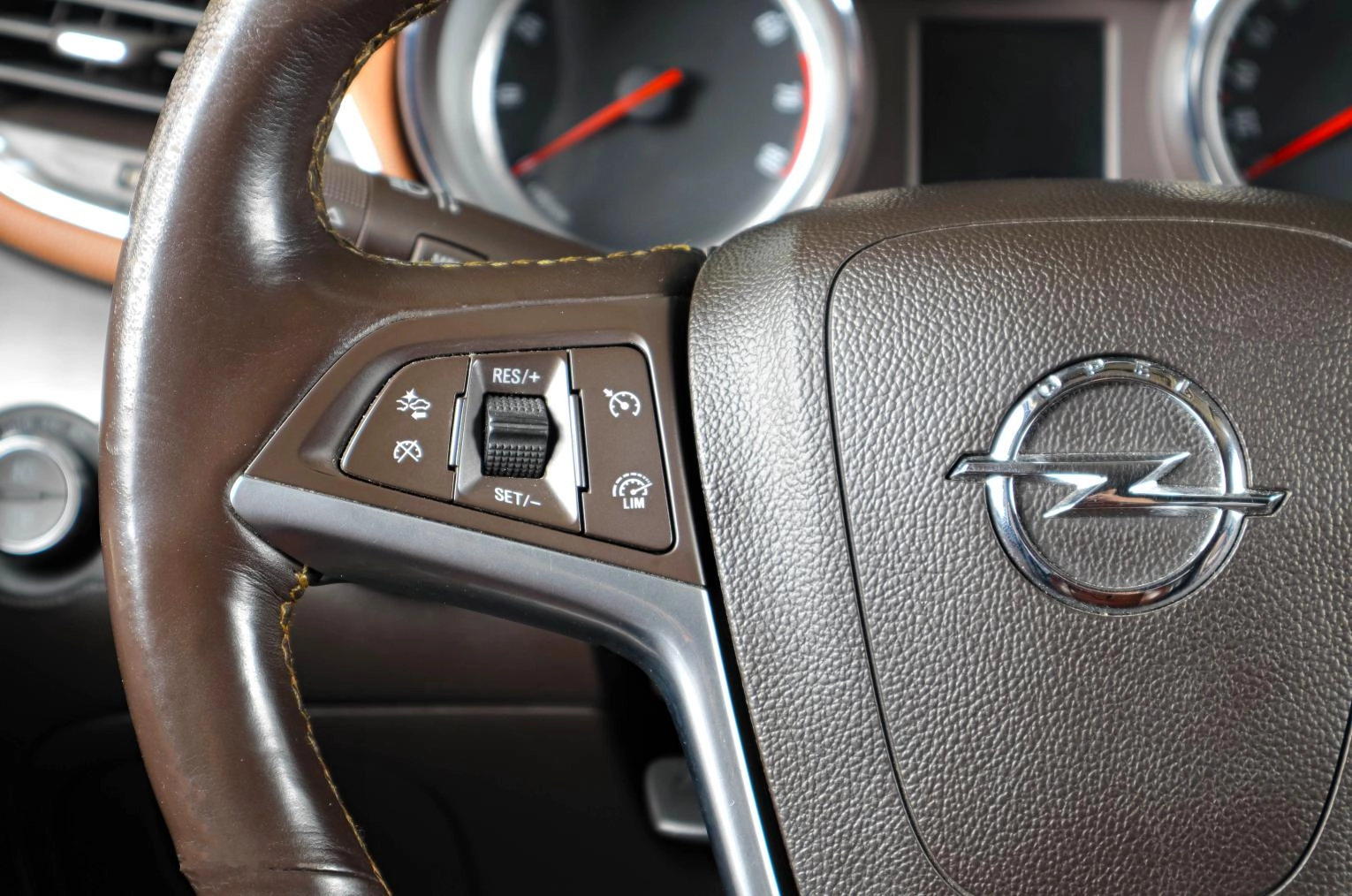 Opel Mokka 14 из 19
