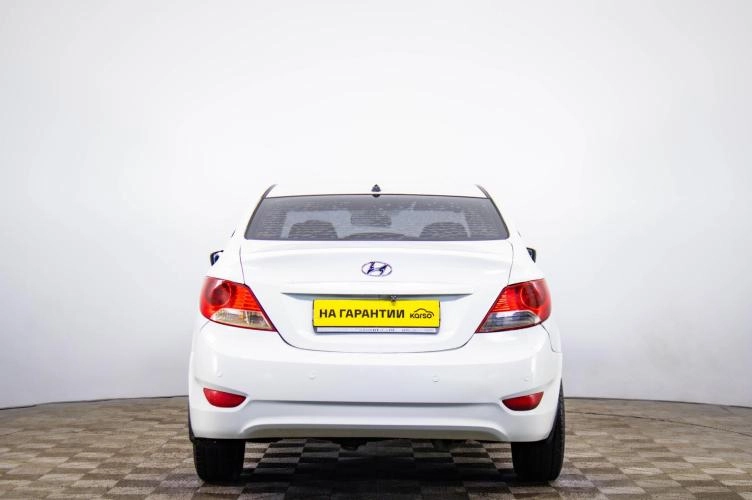 Hyundai Solaris 5 из 6