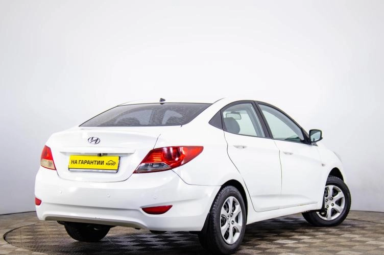 Hyundai Solaris 4 из 6