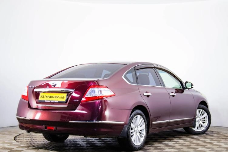 Nissan Teana 4 из 6
