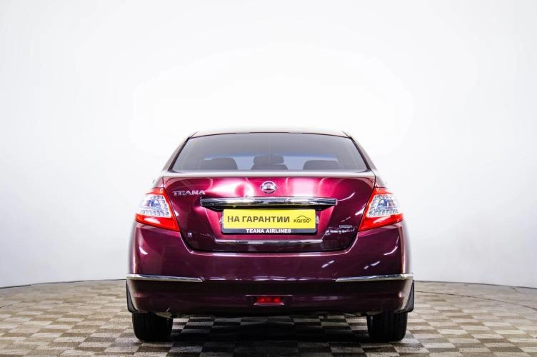 Nissan Teana 5 из 6
