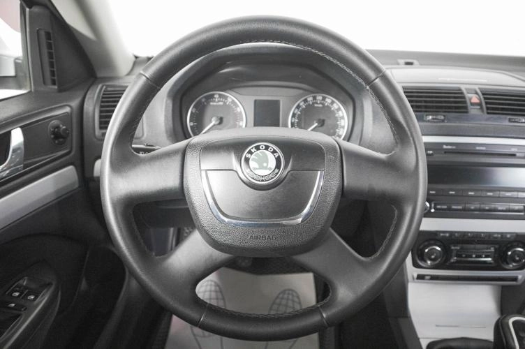 Skoda Octavia 15 из 19