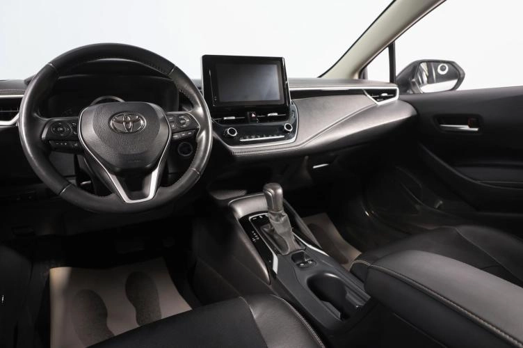 Toyota Corolla 7 из 18