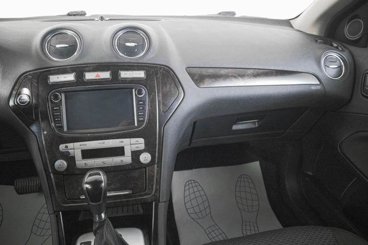 Ford Mondeo 14 из 22