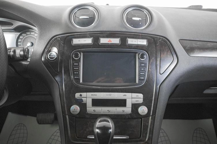 Ford Mondeo 18 из 22