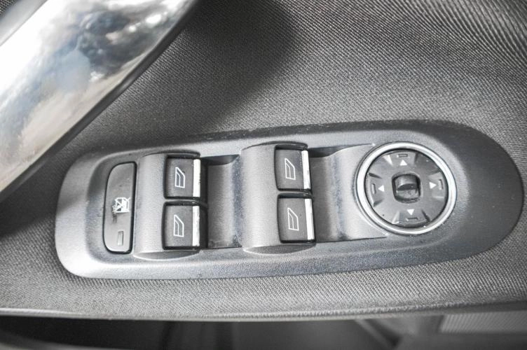 Ford Mondeo 22 из 22