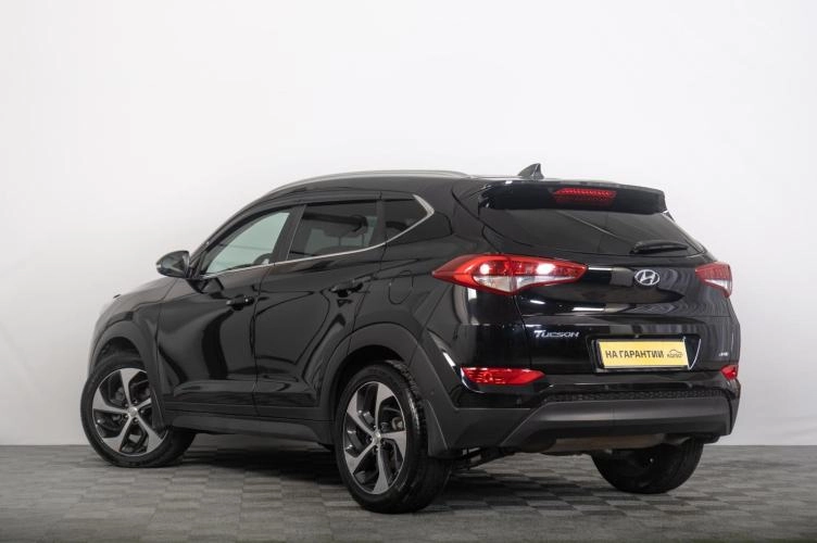 Hyundai Tucson 5 из 6