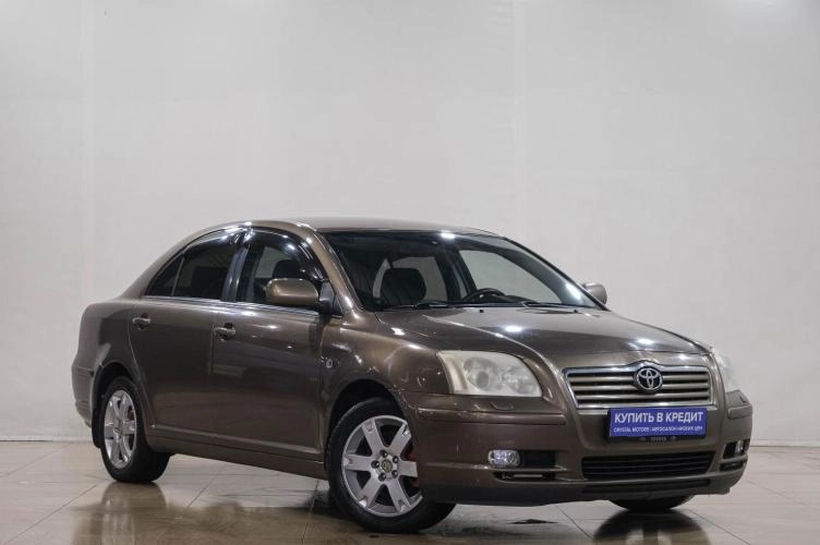 Toyota Avensis 1 из 6