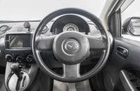 Mazda Demio 13 из 22
