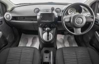 Mazda Demio 9 из 22