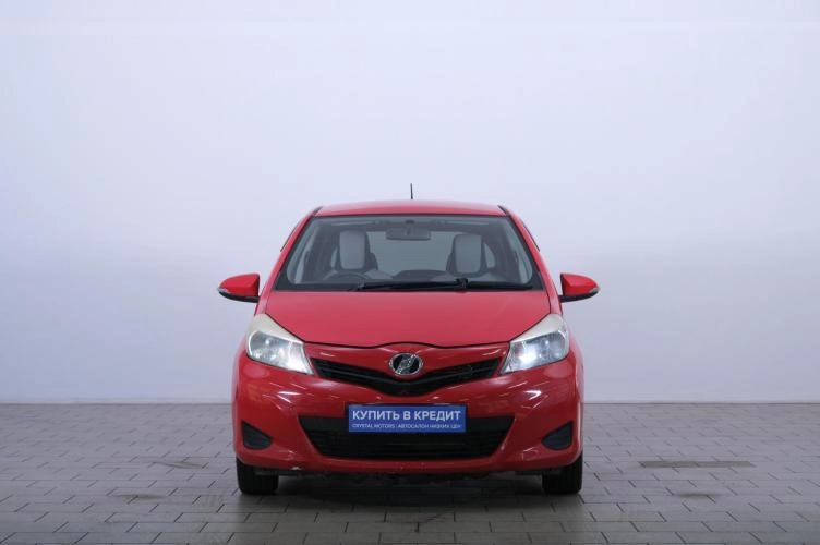 Toyota Vitz 2 из 6