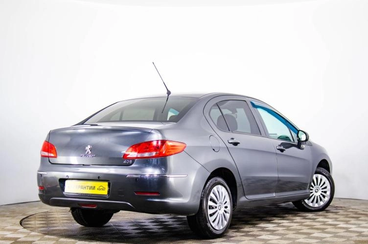 Peugeot 408 4 из 6