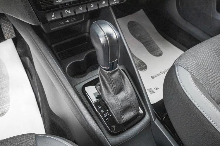 Volkswagen Polo 21 из 27