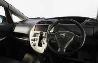 Toyota Ractis 9 из 16