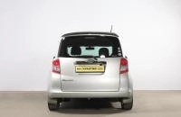 Toyota Ractis 5 из 16