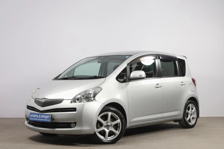 Toyota Ractis 3 из 6
