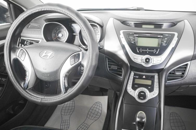 Hyundai Avante 11 из 20