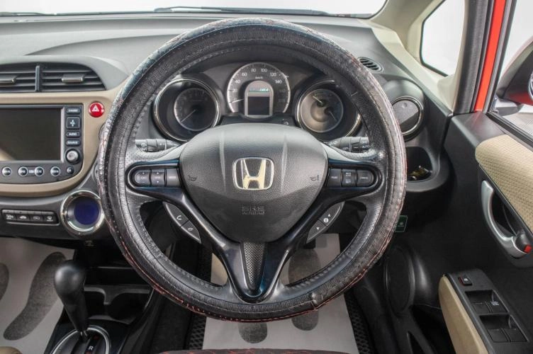 Honda Fit Shuttle 14 из 25