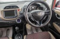 Honda Fit Shuttle 17 из 25