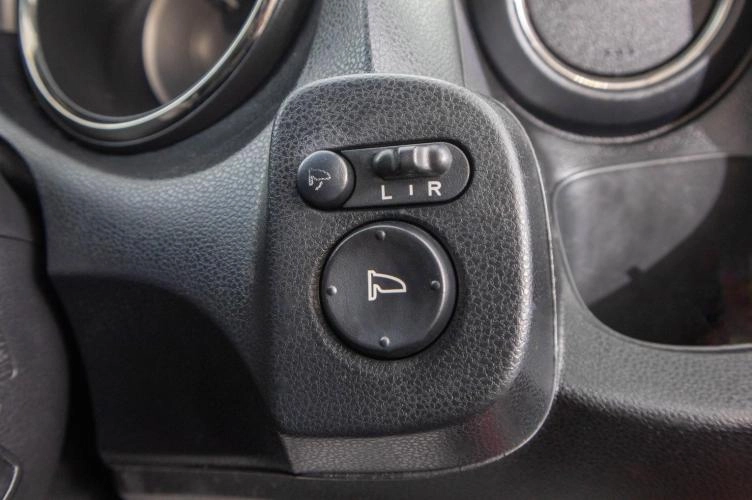 Honda Fit Shuttle 12 из 25