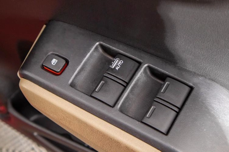 Honda Fit Shuttle 11 из 25