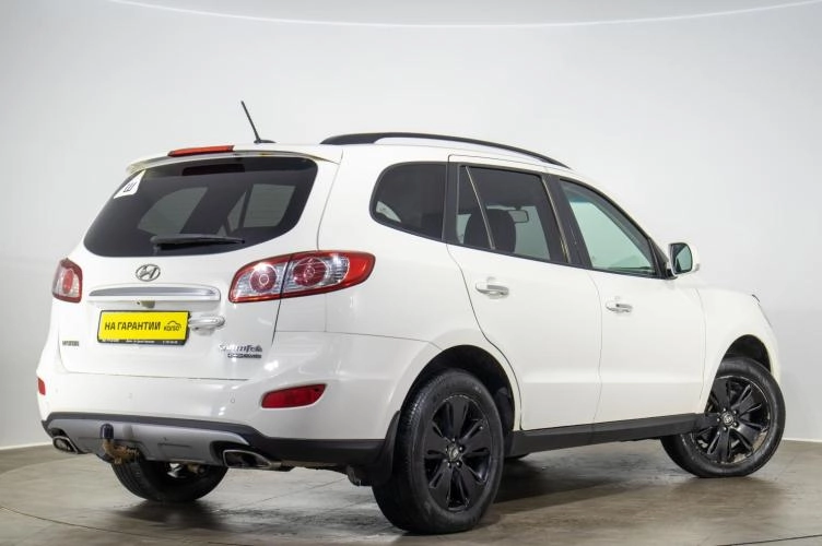 Hyundai Santa Fe 4 из 6