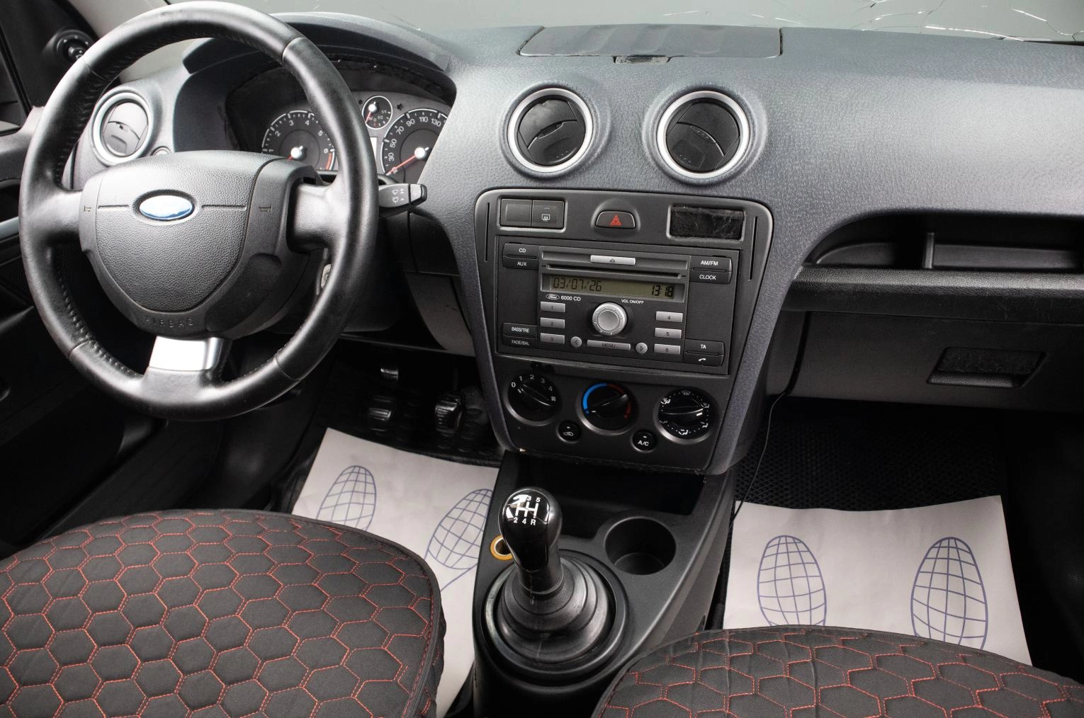 Ford Fusion 8 из 17
