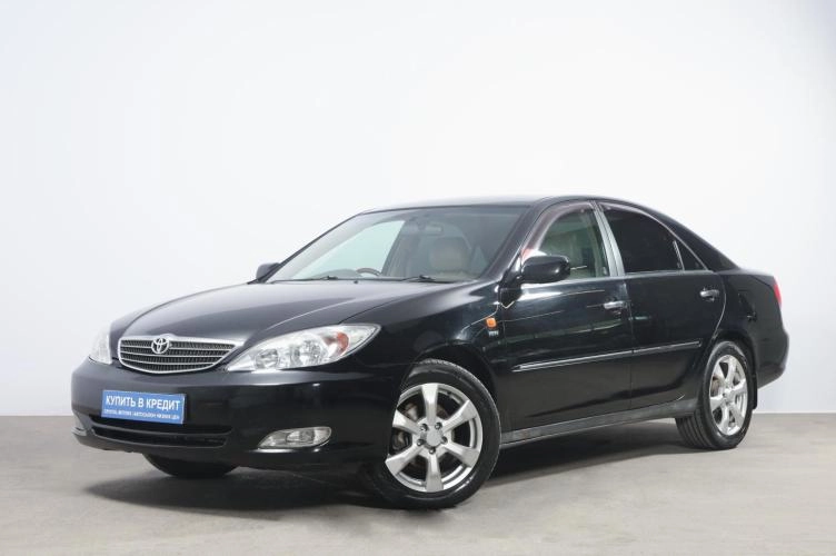 Toyota Camry 3 из 6