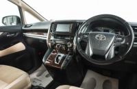 Toyota Vellfire 7 из 18