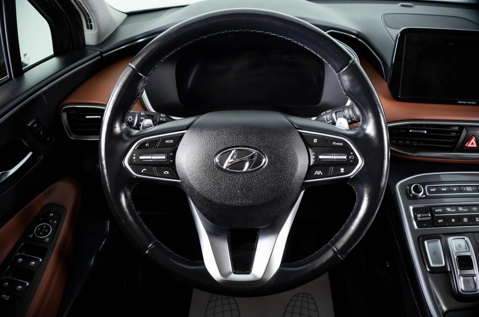 Hyundai Santa Fe 15 из 24