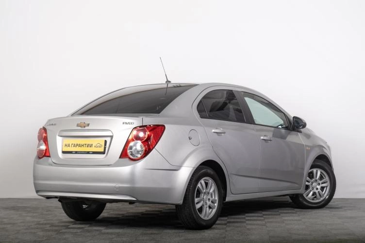 Chevrolet Aveo 6 из 6