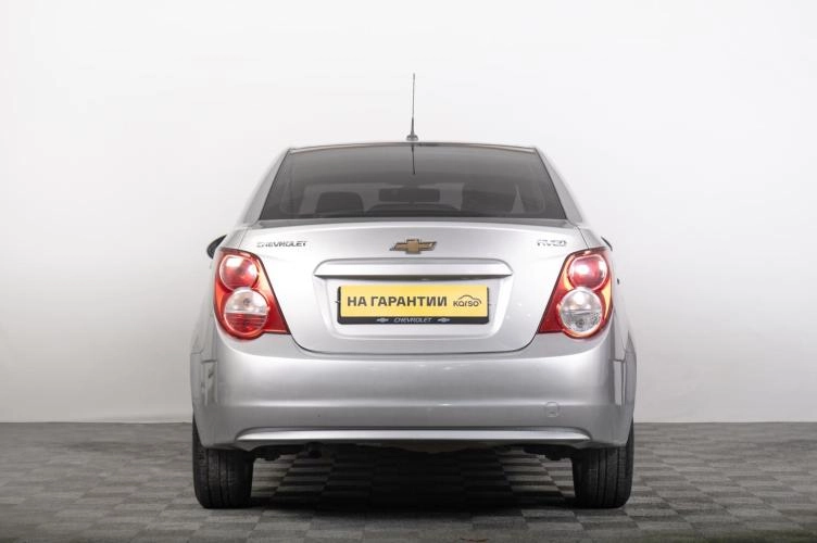 Chevrolet Aveo 3 из 6