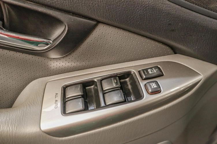 Toyota Land Cruiser Prado 8 из 18