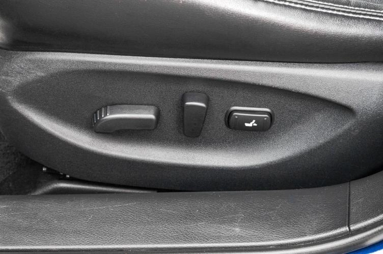 Infiniti Q50 11 из 29