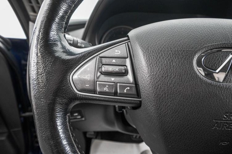 Infiniti Q50 16 из 29