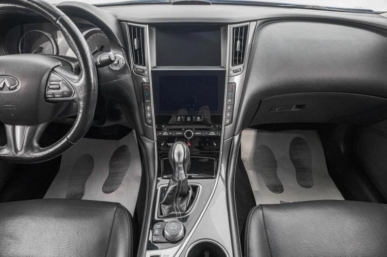 Infiniti Q50 19 из 29