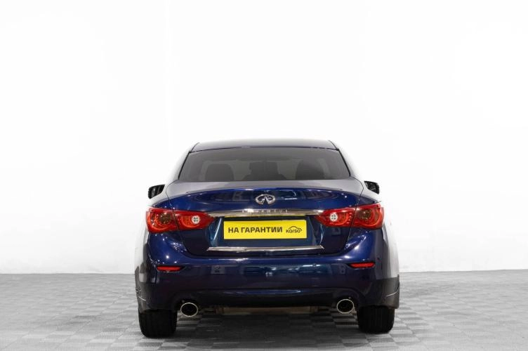 Infiniti Q50 5 из 6