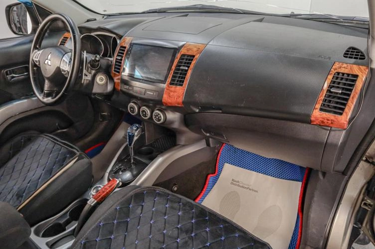Mitsubishi Outlander 15 из 16