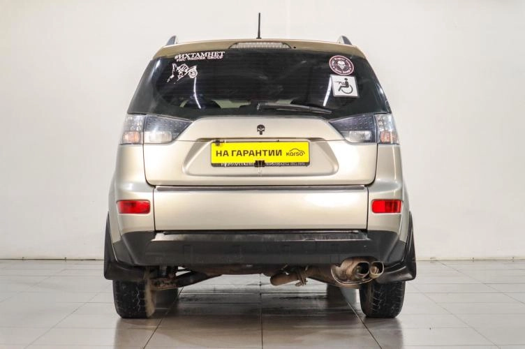 Mitsubishi Outlander 5 из 6