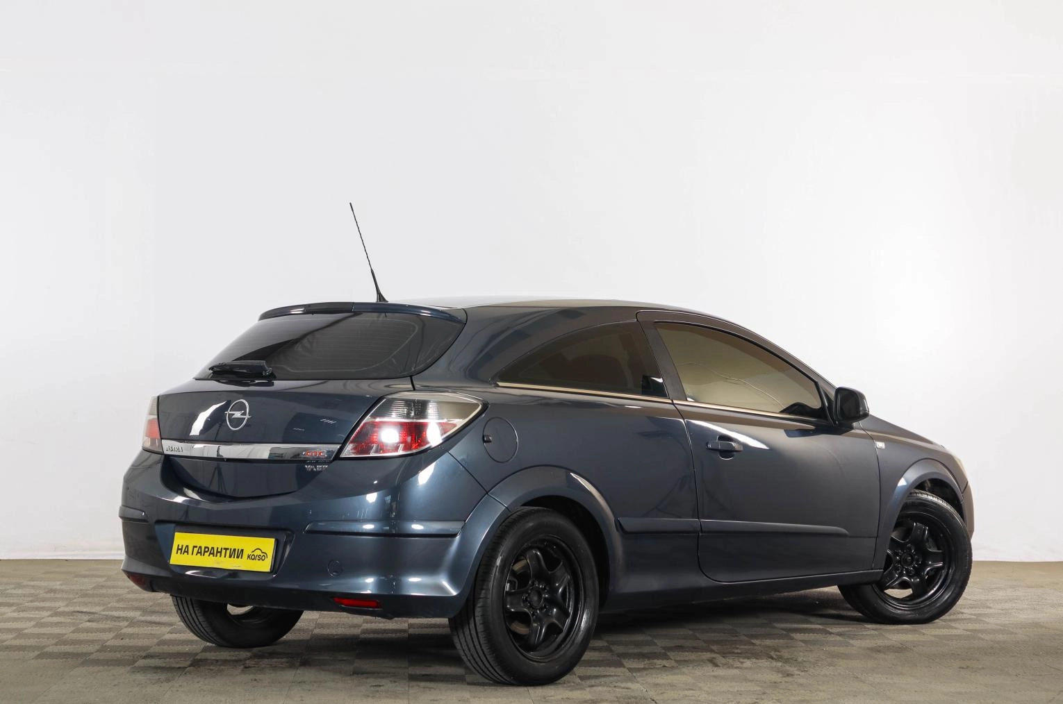 Opel Astra GTC 6 из 17