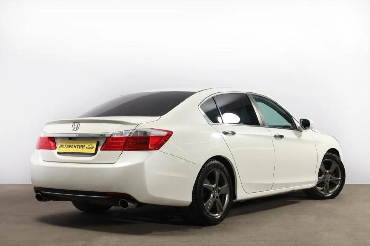 Honda Accord 6 из 6