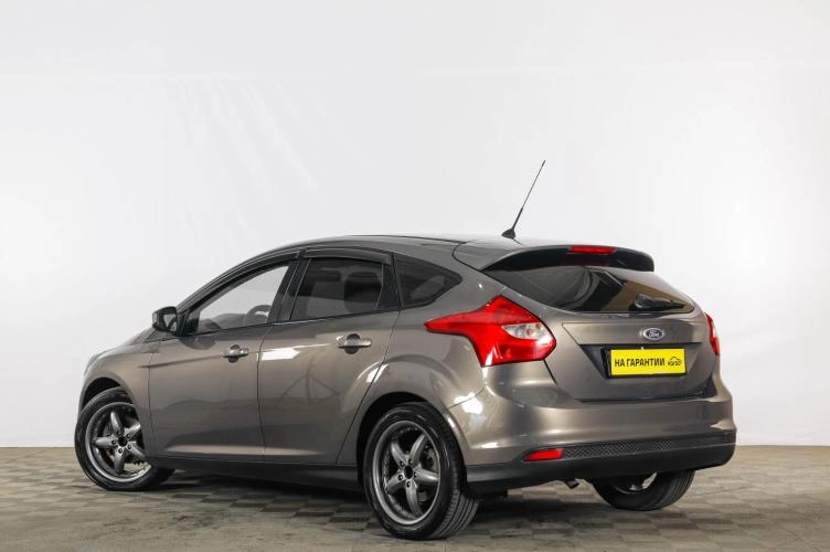 Ford Focus 4 из 6