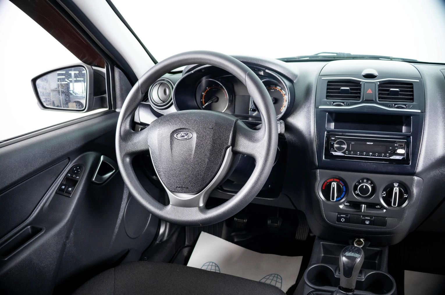 ВАЗ (LADA) Granta 11 из 19